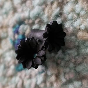 2 gauge wooden flower plug